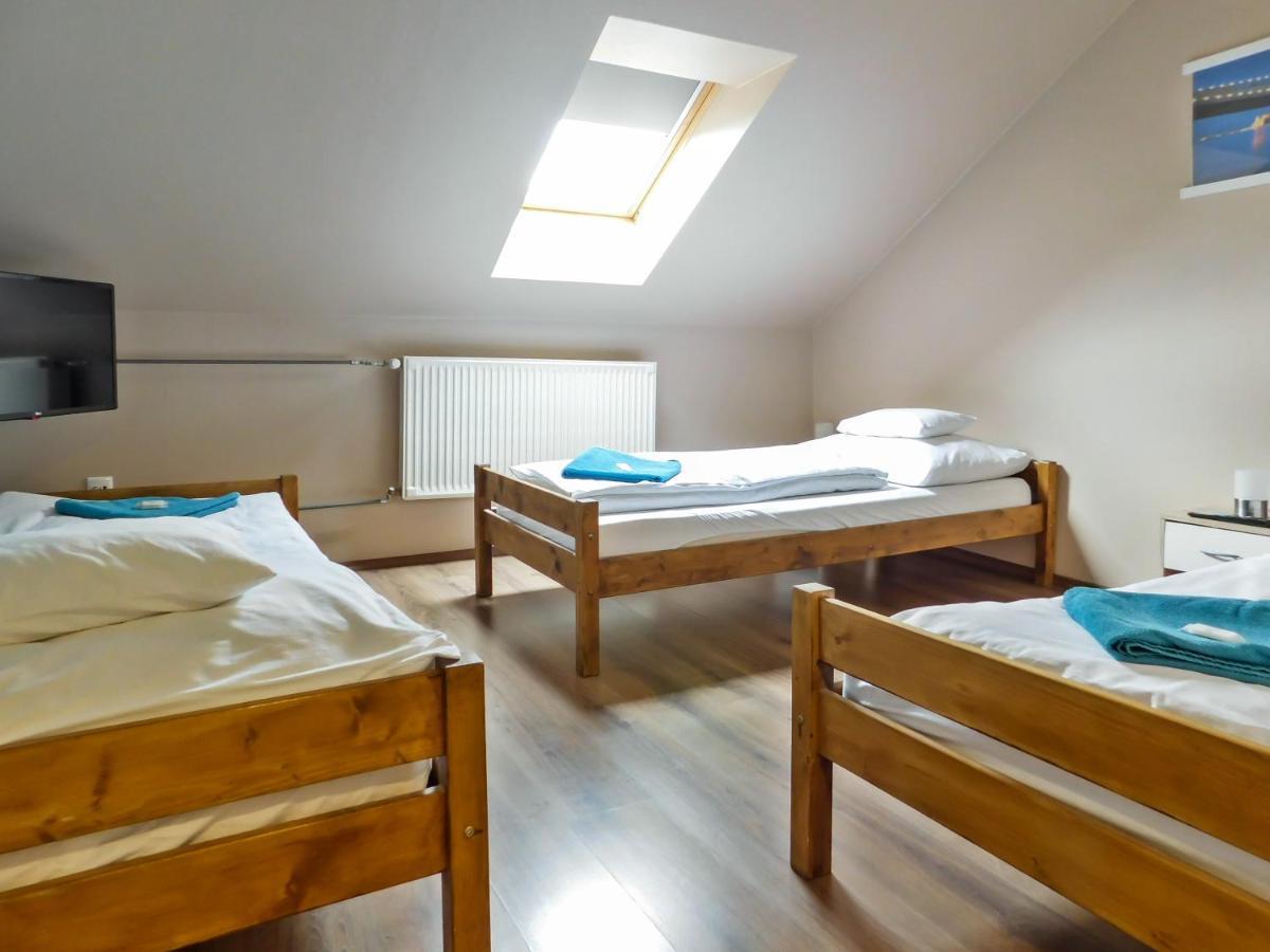 Bed and Breakfast Korona Panzio Level Экстерьер фото